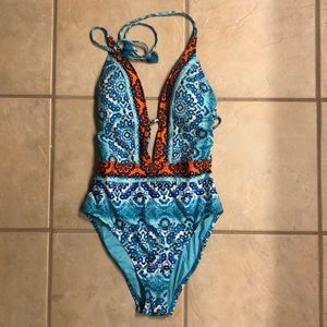LA BLANCA one piece swim suit
